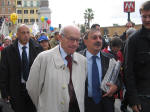 41. Il compagno Fausto con lex ministro dellUniversit, il compagno Mussi.