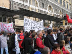 63. Prego, inserire decreto...