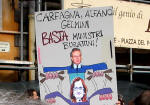 81. Basta ministri burattini!