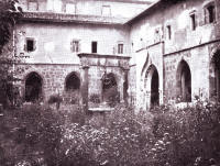 90. Subiaco. Santa Scolastica. L'atrio (Klughist).