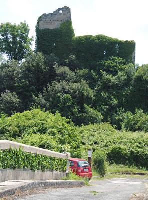 7. Il Castellaccio nel 2011 (Scialanca).