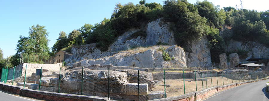 6. I ruderi della Villa di Nerone.