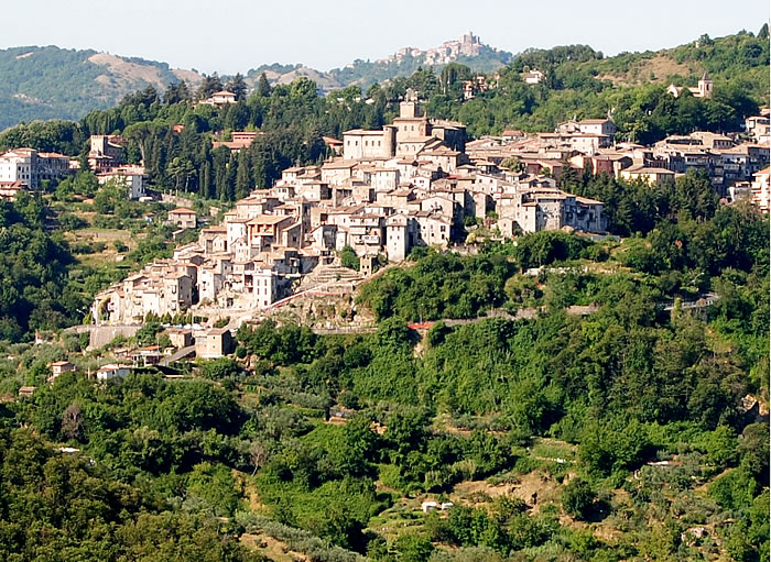 Clicca qui per fare una Passeggiata a San Vito Romano in 220 immagini una pi bella dell'altra!