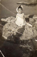 45. La zia Laura.