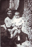 86. Merina con suo nipote Marco.