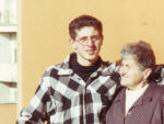 158. Danilo con nonna Rosina.