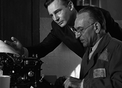 59. "Schindler's List", di Steven Spielberg (1993), con Liam Neeson, Ben Kingsley, Ralph Fiennes, Caroline Goodall ed Embeth Davidtz.