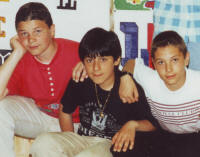 5. Dalla foto 1: Marco, Luciano e Simone.