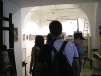 7. Entriamo nella sede della Fondazione Carlo Levi. La visita ha inizio.