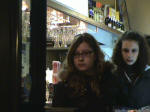 111. In gelateria.