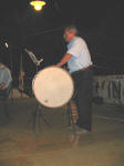43. Mentre in piazza si mangia e si beve (e si fuma), sul palco la Banda di Anticoli (e non solo di Anticoli) si produce in un applauditissimo concerto.