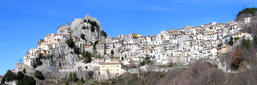 Clicca qui per fare una bellissima Passeggiata a Cervara!