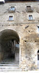9. Rosciolo: una delle porte orientali.