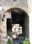 19. Rosciolo: una porta.