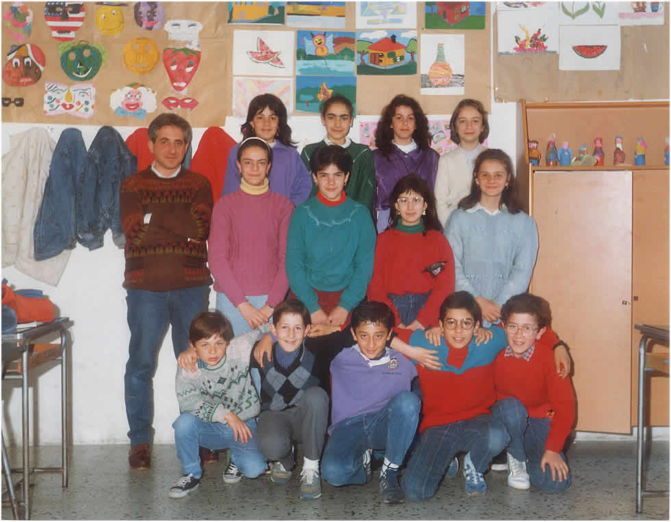 2. Da sinistra a destra, dall'alto in basso: Eleonora T., Arianna, Angela, Roberta, Ombretta, Serena, Ornella, Eleonora B., Fabio S., Piero, Daniele, Fabio N. e Maurizio. Assente Enrica.