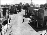 "Mezzogiorno di fuoco" ("High noon", 1952), di Fred Zinnemann.