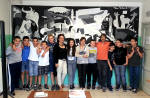 549/1000, Guernica. Le Classi 2011-2014 e 2012-2015 della Scuola media di Anticoli Corrado il 5 giugno 2014. Con, da sinistra, Manuel, Daniel, Matteo, Giampaolo, Francesco P., Stefania Turco, Eleonora, Teresa Cipriani, Valerio, Marcello Salvatore, Alessandro, Leonardo e Giancarlo. Erano assenti Roberta, Francesco G. e Gabriele.