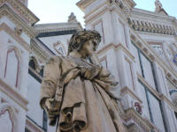 Con questa immagine Tommaso, della Seconda di Roviano, ha vinto il Primo Premio (un buonissimo buono da 30 euro di gelati della rinomata gelateria Pinocchio di Tivoli) del concorso "Scatta in Gita 2008!", indetto da ScuolAnticoli fra i partecipanti alle Gite del 2008 a Perugia e Deruta, a Firenze, e a Genova e nelle Cinque Terre. Gli altri Vincitori (Sofia, della Seconda di Riofreddo, Cecilia, della Terza di Anticoli, e Sofia, della Seconda di Anticoli) e tutte le foto, i video e i testi di tutti i Partecipanti cliccando qui!