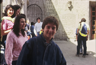 La Classe 1987 - 1990, nella primavera del 1986, in gita con le altre Seconde della Rosatelli a Viterbo, Bomarzo e Bagnaia.