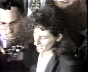 Tutti, nel 1992, videro la costernazione del Prete dinanzi alla Donna che pur nel dolore osa pensare e parlare, anzich ripetere...