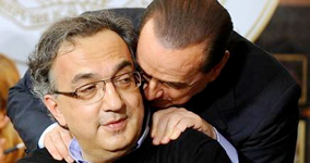 Per la serie "C'è chi ha compiuto anche scorrettezze nella sua vita quotidiana. In altri Paesi non vorrebbero le sue mani addosso. Invece da noi non succede nulla": Sergio Marchionne e Silvio Berlusconi.