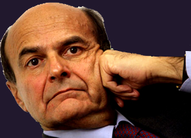 Per la serie "Tra due guanciali": Pier Luigi Bersani tra l'"amico" Pionati e l'"amico" Casini.