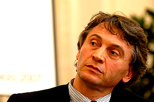 Per la serie "Scindiamoci e accoppiamoci": il Fioroni e il Maran.