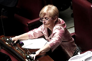 Per la serie "Lei non  affatto individualista, anzi: vota per due": Livia Turco.