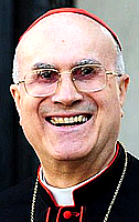 Per la serie "Dio li fa e poi li accoppia secondo le dentature": il Bertone e il Simeon.