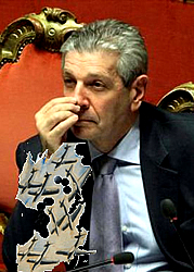 Per la serie "Soluzioni economiche innovative": che si stia spremendo le meningi per tirarli fuori di l, i cacciabombardieri?