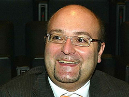 Non per la serie "Bombolotti", purtroppo, ma per la serie "Mi sai di Msi, Misiani": il piddno finto sinistro Antonio Misiani.