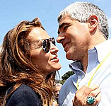 Per la serie "Matrici fasciste": il Casini col Berlusconi, con l'Alemanno, con la Santanch e col Bossi, che con lui e grazie a lui hanno governato l'Italia.
