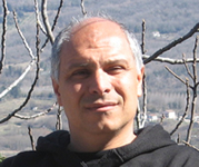 Tra le nostre pagine pi belle e interessanti, una menzione speciale meritano quelle di Fulvio Astolfi, anticolano da generazioni, estimatore di ScuolAnticoli e amico carissimo: "La Famiglia di Fulvio", e la pagina dedicata a Enzo Cervellino: "Anticoli Corrado nella Storia e nelle Tradizioni".
