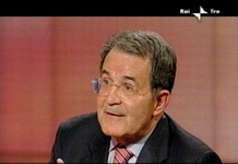 Per la serie "Quel che non ammazza, ingrassa": Massimo Giannini e Romano Prodi.