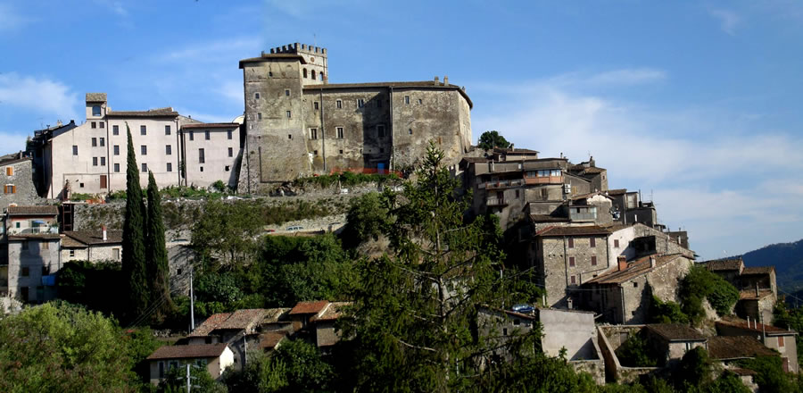 Una bella fotografia di Roviano inviata a ScuolAnticoli il 31 marzo 2009: grazie, Duilio!