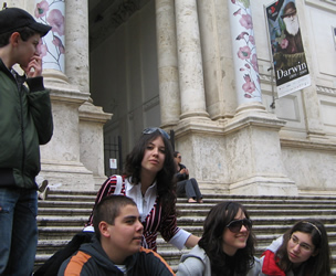 venerd 24 aprile 2009: la Terza Media di Anticoli Corrado a Roma, in visita alla Mostra "Darwin 1809 - 2009).