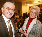 Luigi Bobba con Paola Binetti, autoimmolatasi nelleroica impresa di far sembrare Dario un laico.