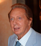 Mike Bongiorno, 85 anni, Immigrato dagli Stati Uniti, intrattenitore televisivo, morto d'infarto in un ristorante di Montecarlo.