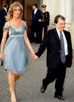 Per la serie "La parte migliore del Paese": a sinistra il Brunetta durante una delle sue esibizioni, a destra il Mangano (boss mafioso che fu "stalliere" ad Arcore) durante uno dei suoi processi.