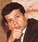 Per la serie "Compagni di meditazioni": Cicchitto, Lupi, Binetti, Schifani, Alfano, Alemanno e Fisichella (sopra) e Livia Turco sotto.