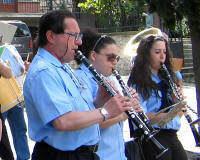 La Repubblica Italiana degnamente festeggiata dalla Banda di Anticoli Corrado la mattina del 2 giugno 2010 (alla faccia ― brutta ― di chi vorrebbe farla a pezzi).